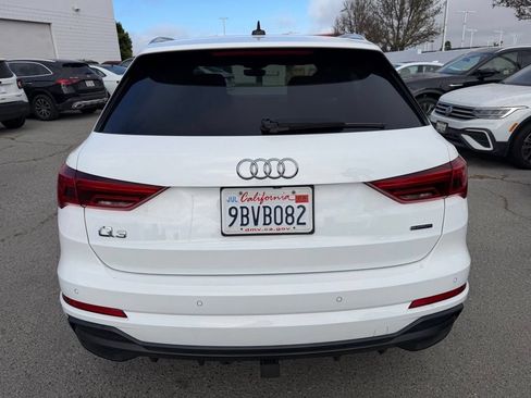 Used 2022 Audi Q3 2.0T Premium AWD/4WD image 3
