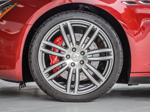 Used 2015 Maserati Ghibli RWD image 12