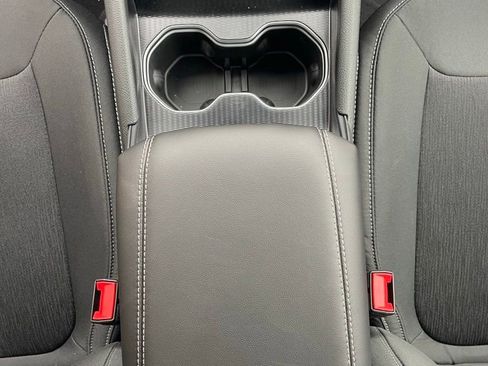 New 2025 Jeep Grand Cherokee Laredo X w/ Luxury Tech Group I image 16