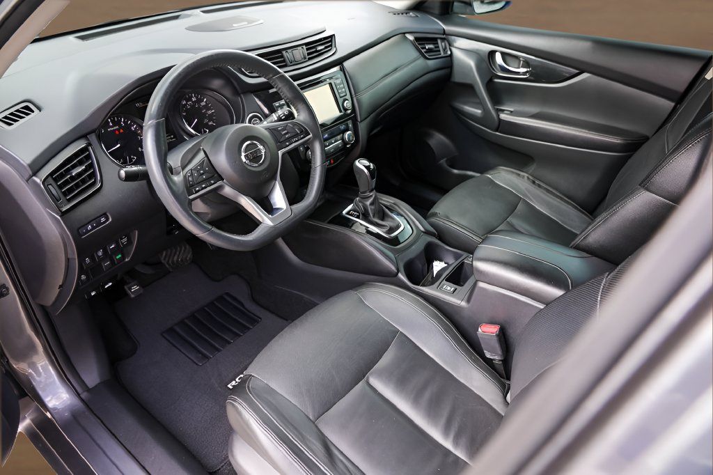 Used 2017 Nissan Rogue SL FWD image 10