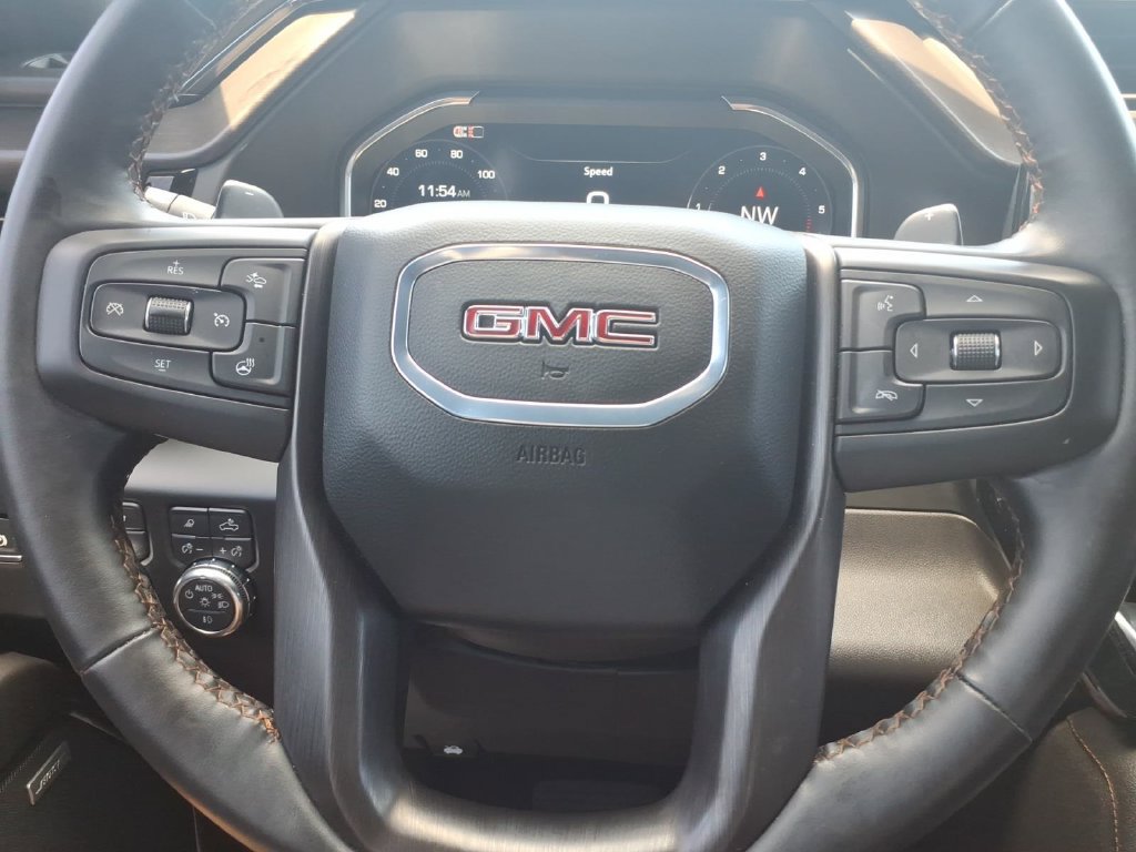 Used 2024 GMC Sierra 1500 AT4 w/ Technology Package AWD/4WD image 27