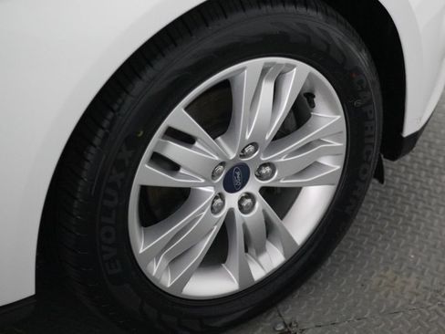 Used 2012 Ford Focus SEL FWD image 57