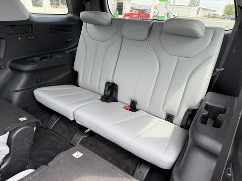 Used 2021 Hyundai Palisade SEL w/ Premium Package AWD/4WD image 15