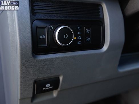 Certified 2025 Ford F450 XLT w/ 360-Degree Camera Package image 21