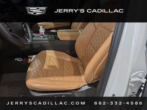 Certified 2023 Cadillac Escalade Premium Luxury w/ Performance Package image 7