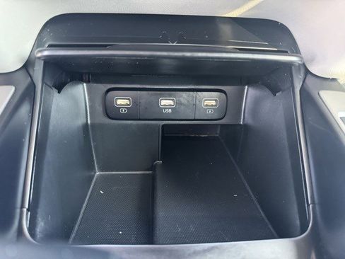 Used 2021 Kia Sorento S w/ Panoramic Sunroof Package image 24