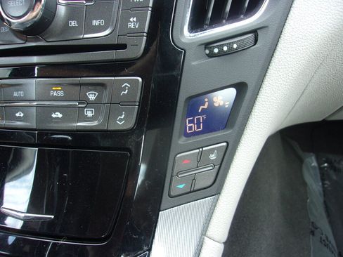 Used 2014 Cadillac CTS V RWD image 18