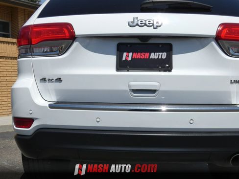 Used 2019 Jeep Grand Cherokee Limited w/ Luxury Group II AWD/4WD image 11