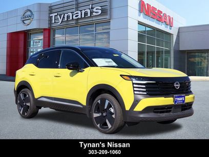 New 2025 Nissan Kicks SR w/ Illumination Package