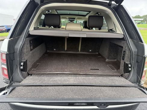Used 2021 Land Rover Range Rover Westminster Edition image 21