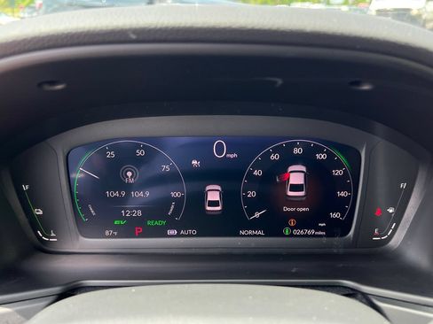 Used 2023 Honda Accord Sport image 14