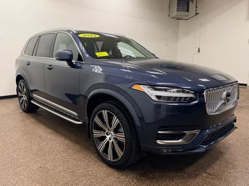 Used 2025 Volvo XC90 B6 Plus w/ Protection Package AWD/4WD image 8