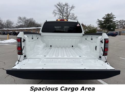 Certified 2025 Nissan Frontier SV image 13