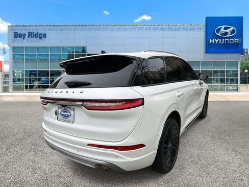 Used 2021 Lincoln Corsair Reserve w/ Equipment Group 201A image 4