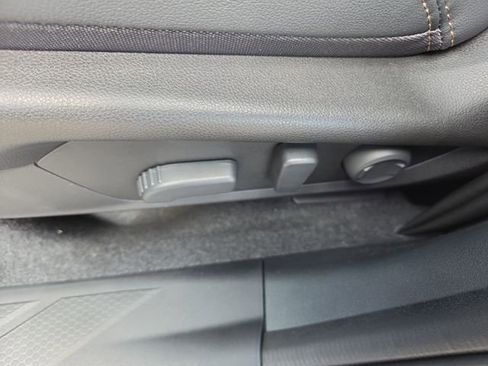 New 2026 Subaru Outback Limited AWD/4WD image 12