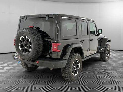 Used 2024 Jeep Wrangler Unlimited Rubicon 4xe AWD/4WD image 5