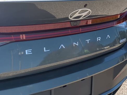 New 2026 Hyundai Elantra Blue image 13