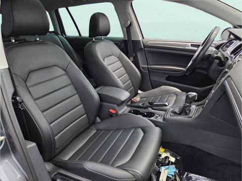 Used 2018 Volkswagen Golf Alltrack SEL AWD/4WD image 19