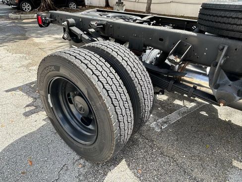 Used 2025 RAM 5500 Tradesman AWD/4WD image 40