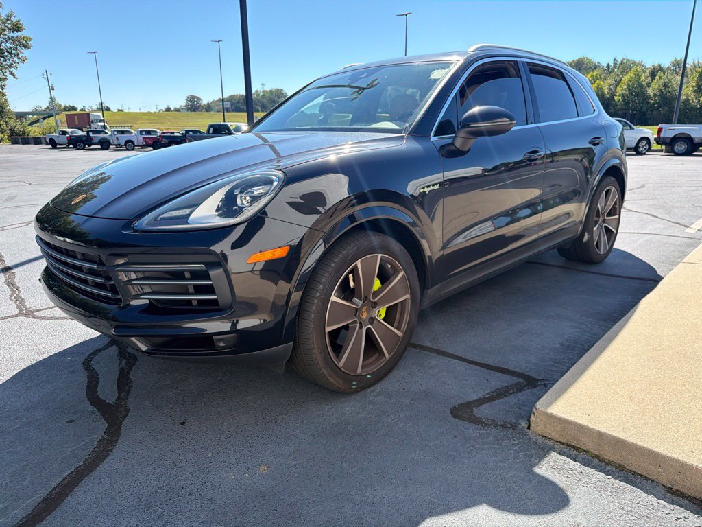 Used 2020 Porsche Cayenne E-Hybrid AWD/4WD image 3