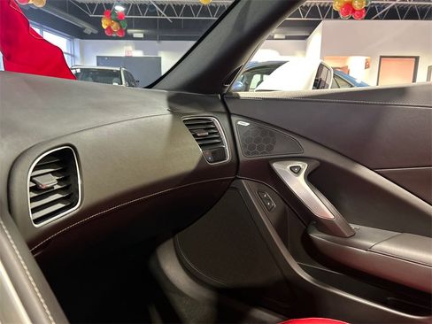 Used 2018 Chevrolet Corvette Stingray Coupe w/ 1LT image 24