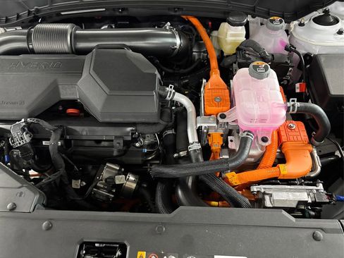 New 2026 Hyundai Tucson Blue SE w/ Tow & Go Package image 12