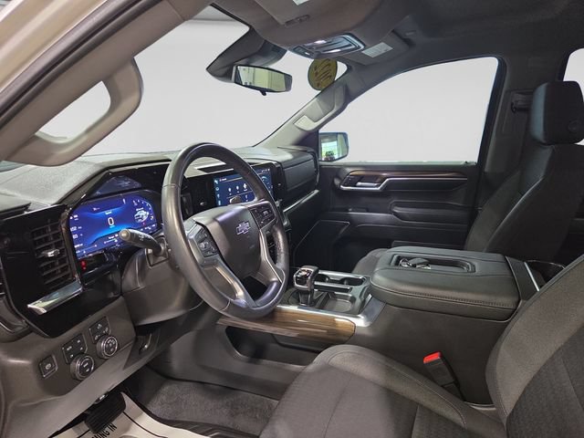 Used 2022 Chevrolet Silverado 1500 LT Trail Boss AWD/4WD image 25
