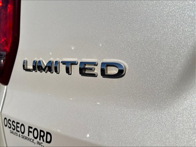 Used 2018 Ford Explorer Limited w/ Equipment Group 301A AWD/4WD image 26