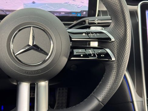 Used 2025 Mercedes-Benz C 300 Sedan w/ AMG Line w/ Night Package image 26