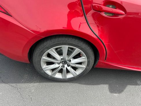 Used 2016 Lexus IS 300 AWD image 13