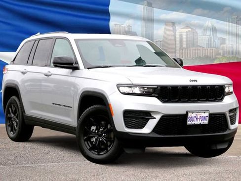 New 2025 Jeep Grand Cherokee Altitude image 1