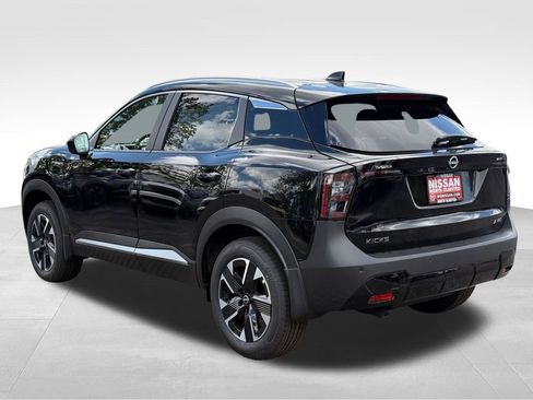 New 2026 Nissan Kicks SV w/ SV Premium Package AWD/4WD image 11