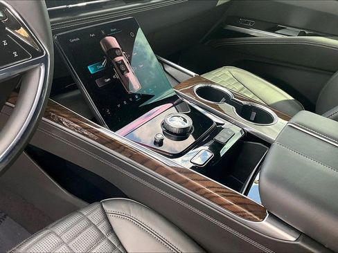 Certified 2026 Cadillac Escalade Platinum Sport w/ LPO, ONYX Package image 18