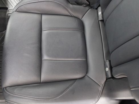 Used 2022 Subaru Ascent Limited w/ Technology Package AWD/4WD image 17