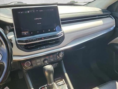 Used 2022 Jeep Compass Limited image 21