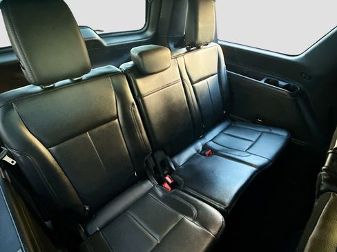 Used 2018 Ford Expedition Max XLT w/ Equipment Group 202A image 27