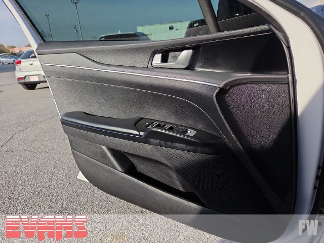 Used 2021 Kia K5 GT-Line FWD image 17