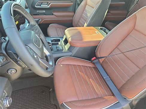 New 2026 GMC Sierra 1500 Denali Ultimate image 15