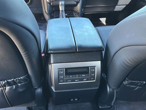 Used 2021 Lexus GX 460 Premium image 21