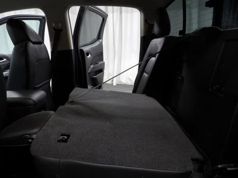 Used 2018 Chevrolet Colorado ZR2 image 14