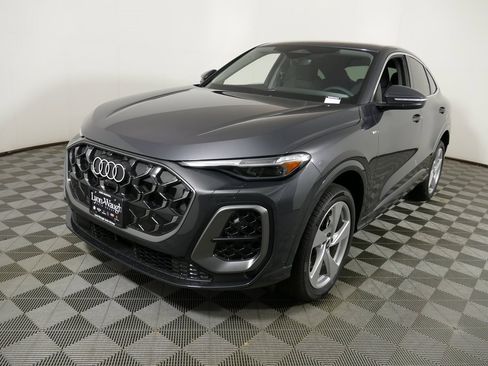 New 2025 Audi Q5 Premium Plus image 7