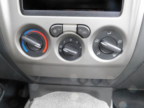 Used 2005 Chevrolet Colorado LS w/ Power Convenience Package RWD image 12