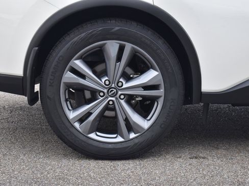 Used 2024 Nissan Murano Platinum w/ Cargo Package image 10