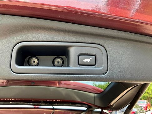 Used 2022 Honda Pilot Elite image 41