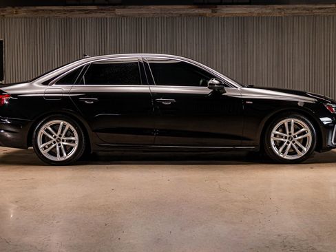 Used 2023 Audi A4 2.0T Prestige w/ Prestige Package image 9