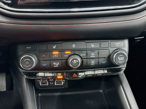 Used 2026 Dodge Durango GT AWD/4WD image 24