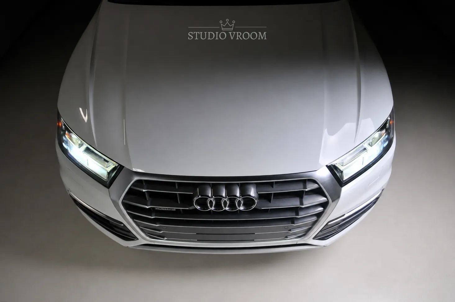 Used 2019 Audi Q5 2.0T Premium Plus w/ Premium Plus Package AWD/4WD image 2