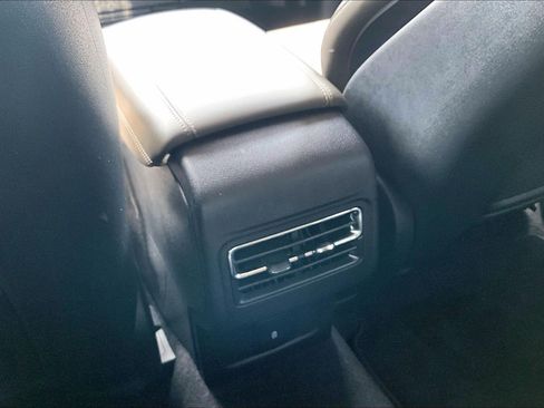 Used 2023 Lincoln Corsair FWD image 10