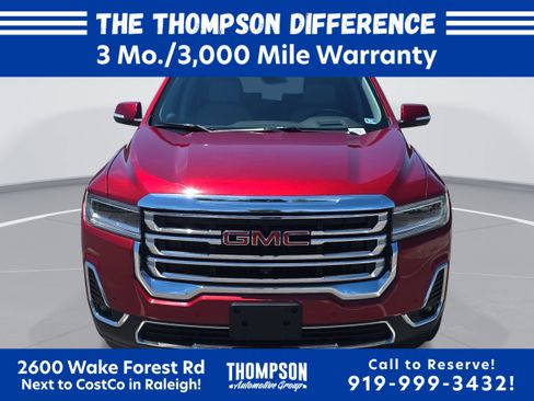 Used 2022 GMC Acadia SLT w/ Technology Package AWD/4WD image 8
