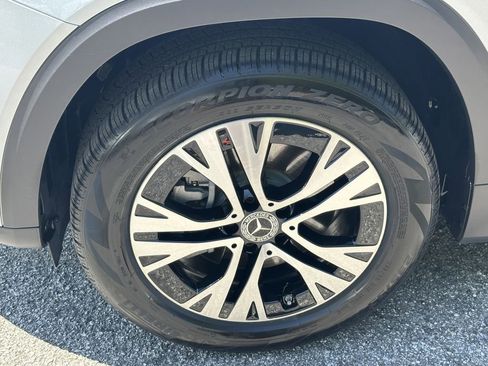 Certified 2025 Mercedes-Benz GLB 250 image 13